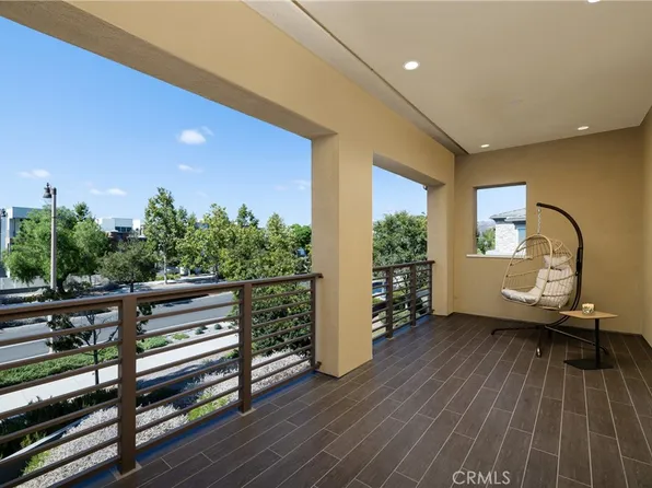251 Follyhatch, Irvine, CA 92618