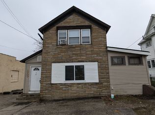 853 Wooster Rd N #4, Barberton, OH 44203