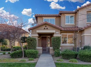 1245 W Walter Ave UNIT 4, Fowler, CA 93625