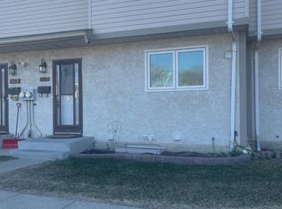 Eastview Court, Edmonton, AB T5A 2H4