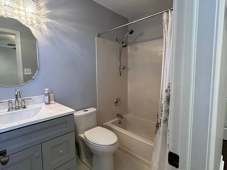 1423 Kathleen Ct — Photo 19