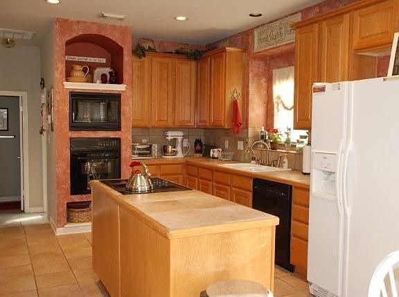 5th image of 6710 Grove Creek Dr
