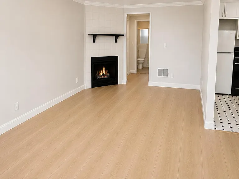 Connie Jean Apartments — Photo 5