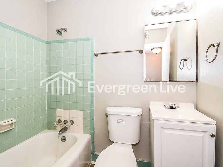 2125 Bunting Dr — Photo 11