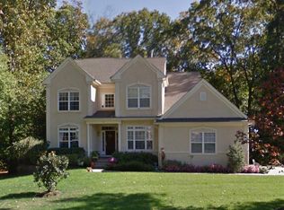 9 Sylvan Ct, Delran, NJ 08075