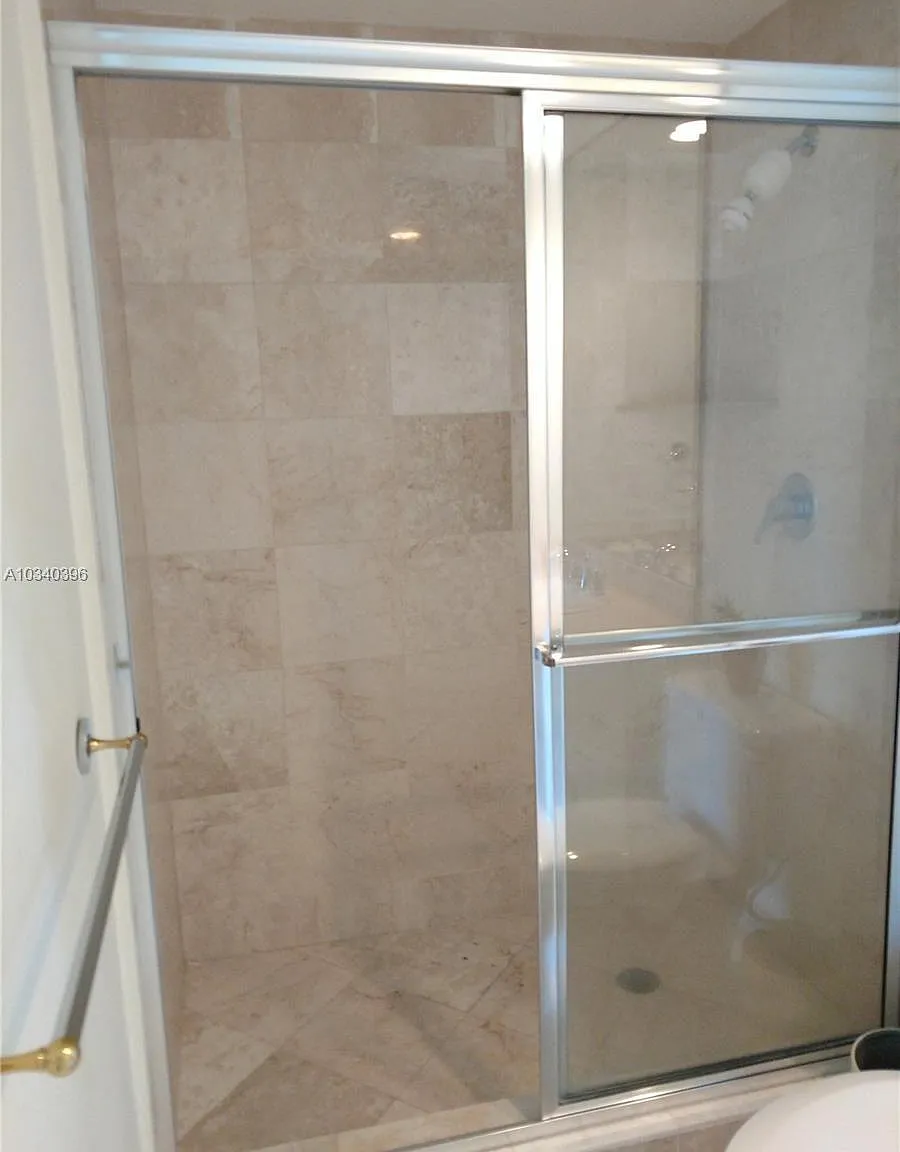 3370 Hidden Bay Drive — Photo 3