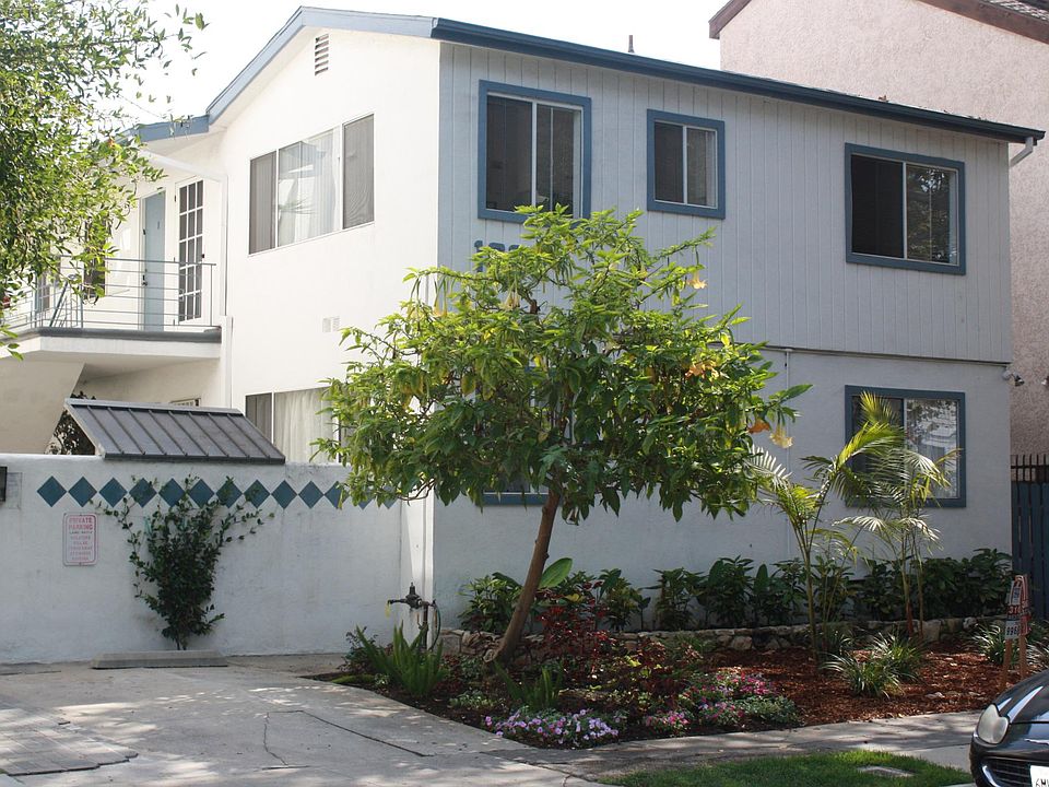 1st image of 1530 Granville Ave APT 8