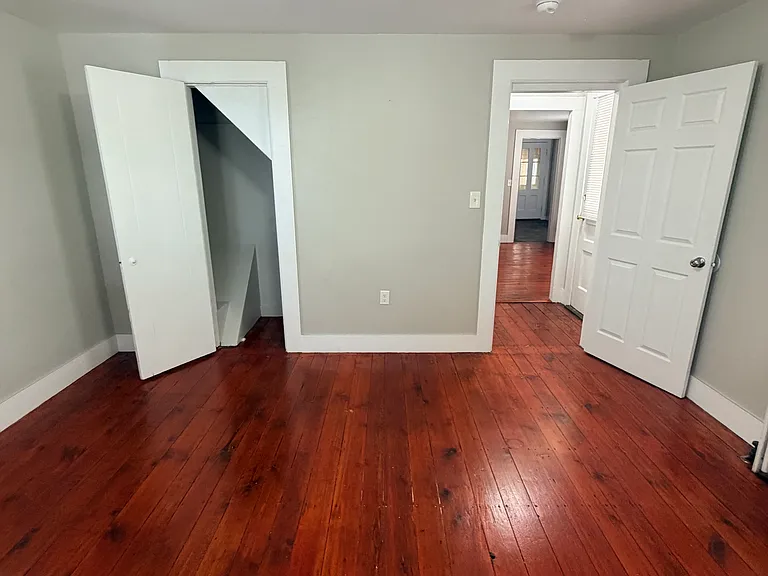 103 S Water St — Photo 10