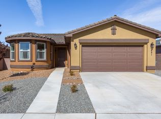 481 Rio Chama Cir SW, Los Lunas, NM 87031