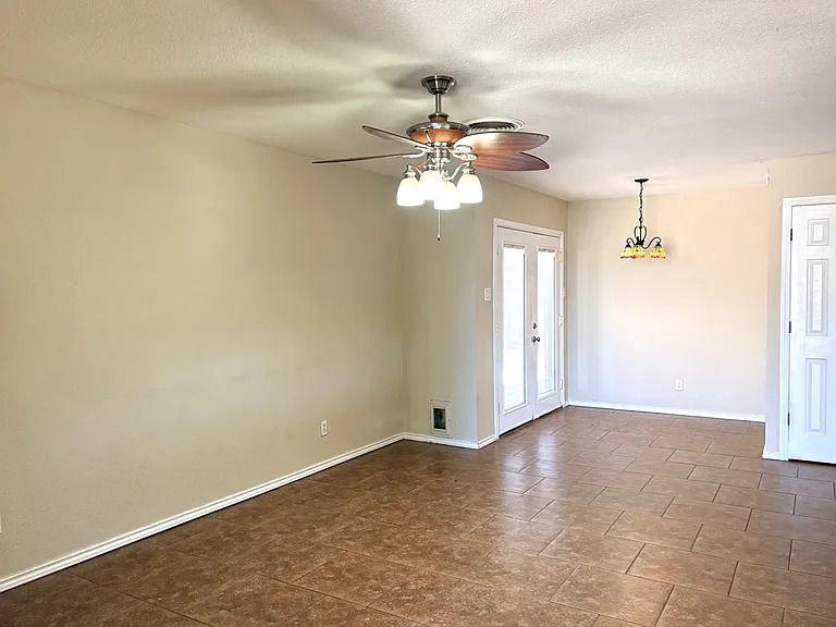 4423 Gulf Ave — Photo 12