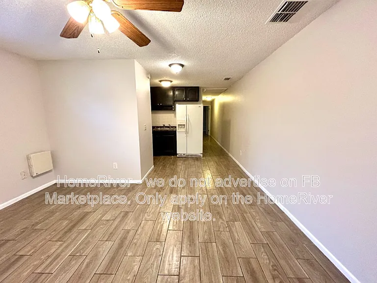 1207 E 108th Ave #A — Photo 6