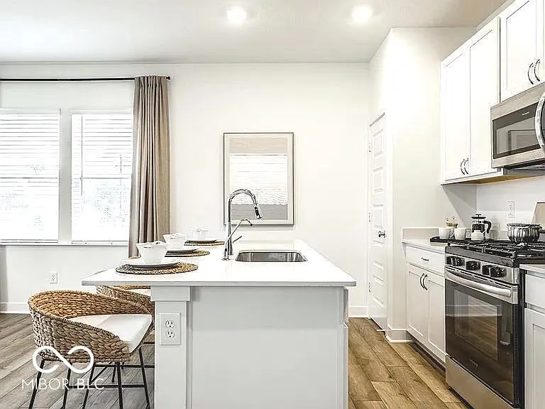 6637 Redwood Dr — Photo 8