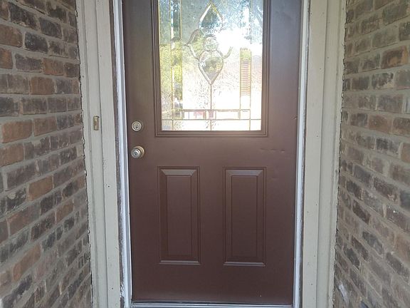 2nd image of 2100 Arlena Dr