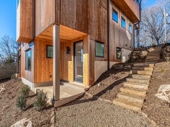 171 Houston Cir, Asheville, NC