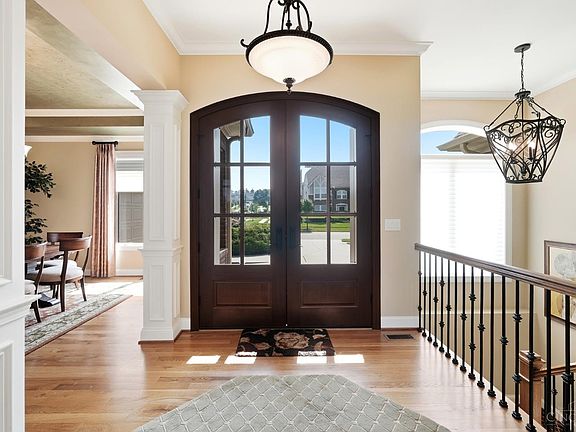 4th image of 5184 Emerald View Dr