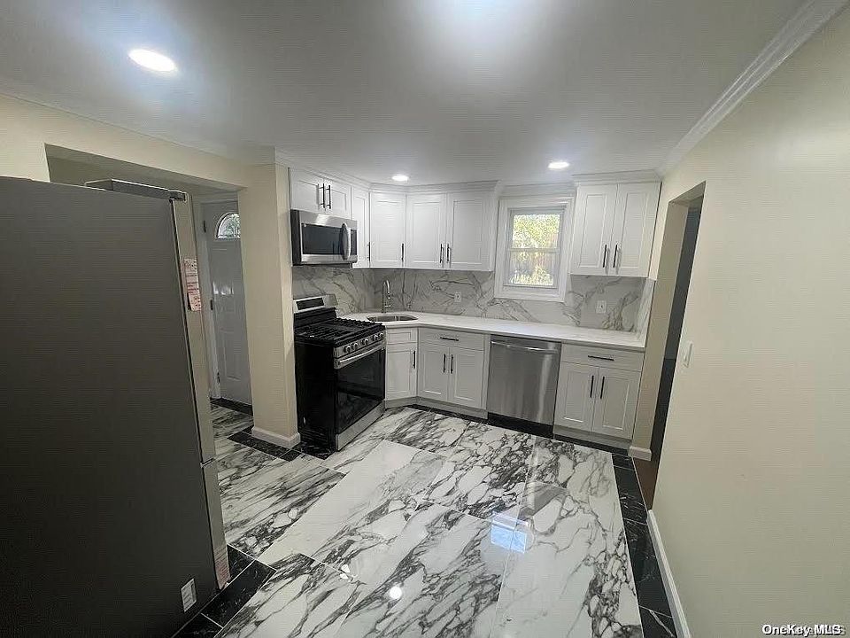 1st image of 115-99 219th Street