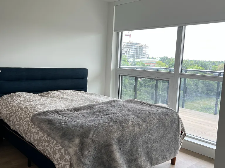 25 McMahon Dr #810 — Photo 16