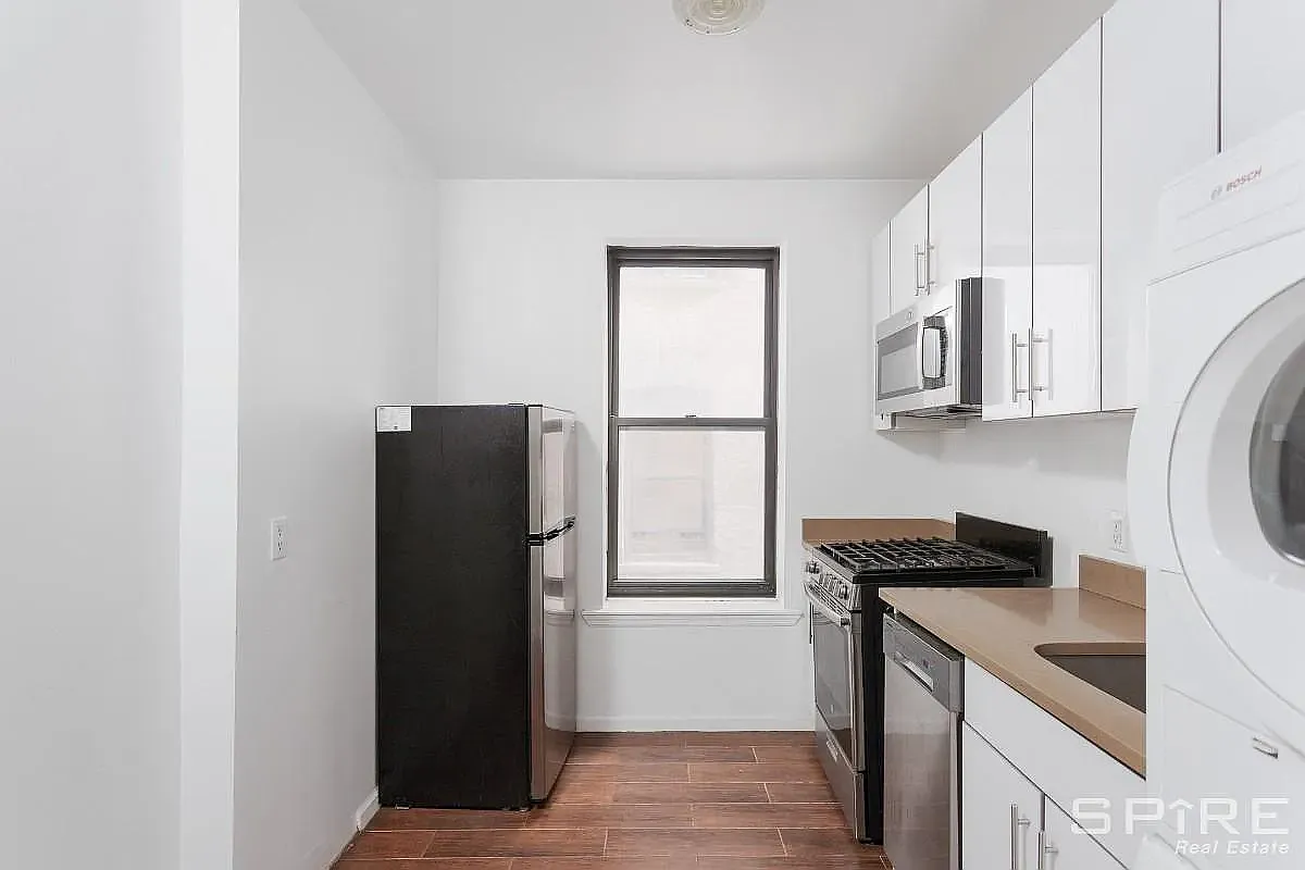 188 Claremont Avenue — Photo 1