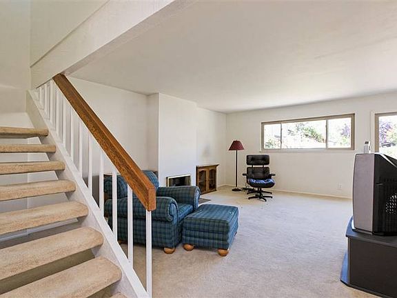 2nd image of 2503 Dockson Pl