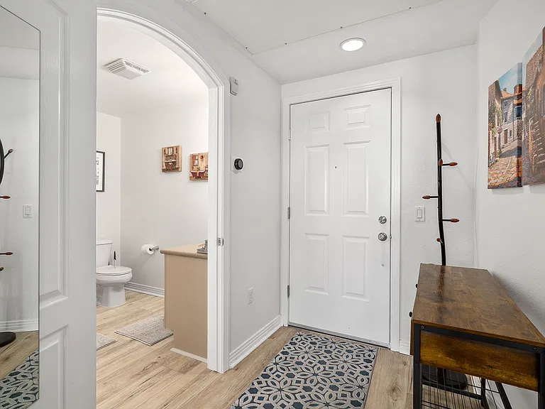 1501 India St #607 — Photo 30