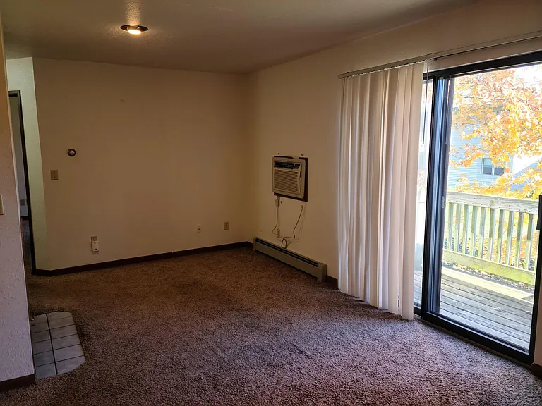 1200 N Point Dr #A1-A4 — Photo 1