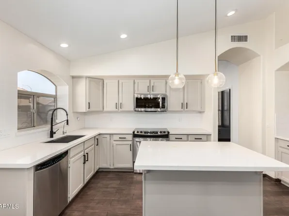 6502 W WAHALLA Lane, Glendale, AZ 85308