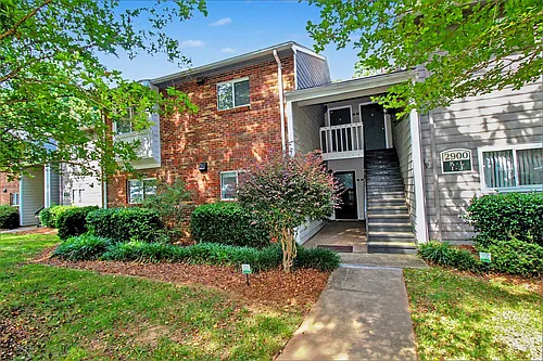 2900 Heathstead Pl Photo 1