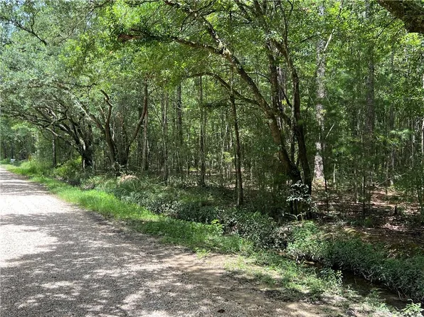 0 Eagle St, Abita Springs, LA 70420