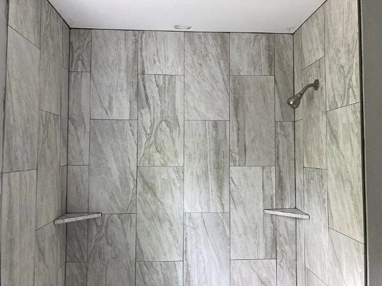 809 S Travis Ave — Photo 12