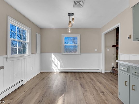 3rd image of 238 N Church Rd