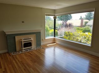 6548 43rd Ave NE, Seattle, WA 98115