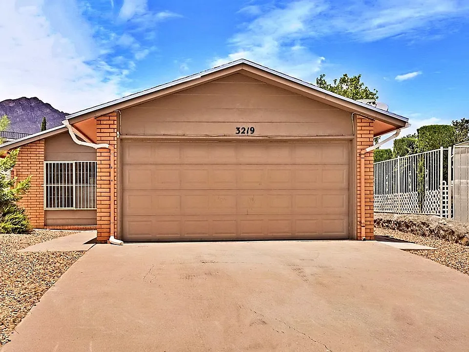 3219 Mountain Ridge Dr