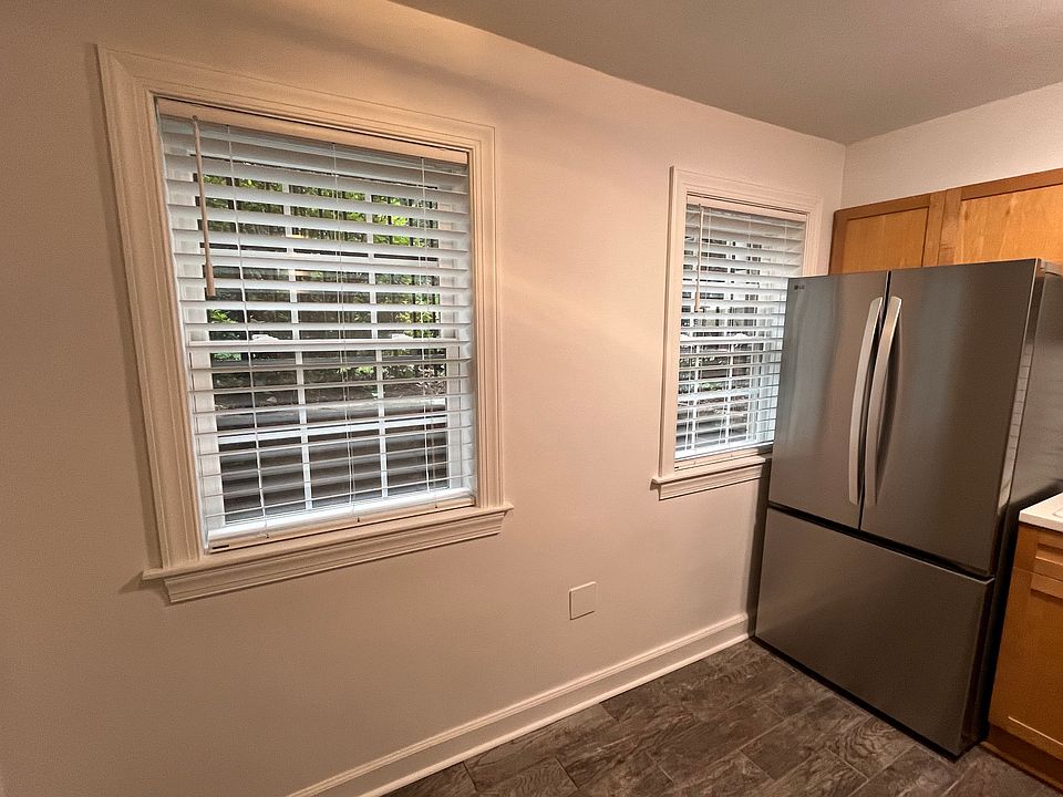 New windows and blinds throughout the unit.