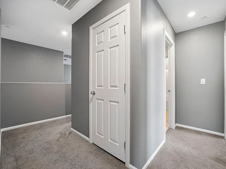 10949 Oregano Ave — Photo 45