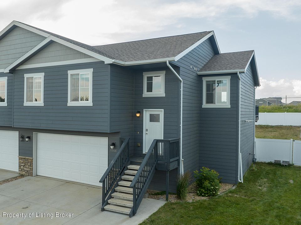 1st image of 1546 Marilyn Way