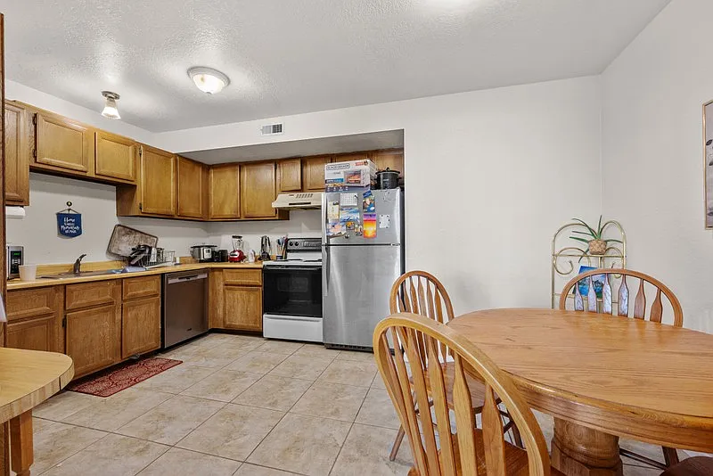 Women Student Housing by BYU Private room — Photo 2