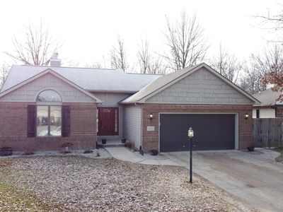 829 Woodland Springs Pl, Fort Wayne, IN, 46825