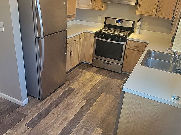 4th image of 4429 W 51st St #Up