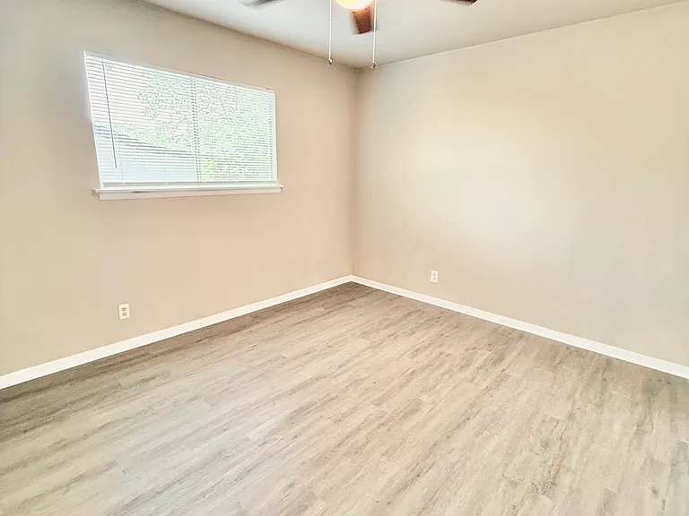 8535 Standing Rock St — Photo 19