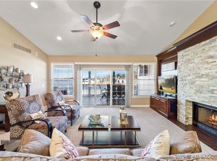 55 Bay Hill Cir, Lake Ozark, MO 65049