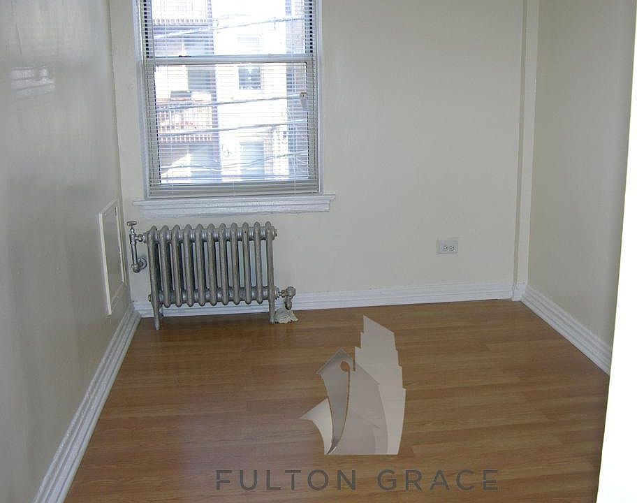 1st image of 4529 N Malden St #1413
