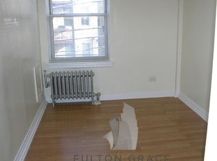 4529 N Malden St #1413, Chicago, IL 60640