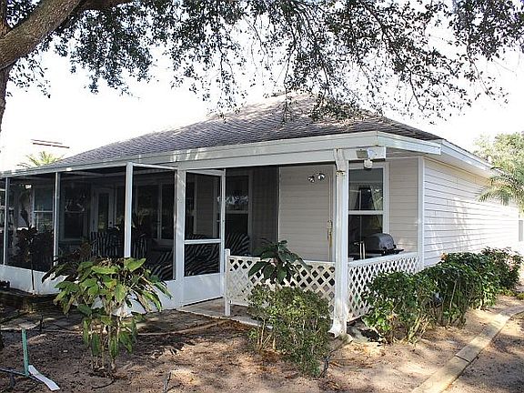 5th image of 3032 Oakhill Dr
