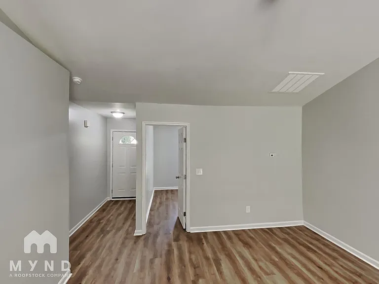 3604 Oakwood Rd — Photo 7