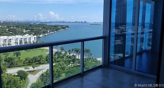 5th image of 601 NE 36th St APT 1503