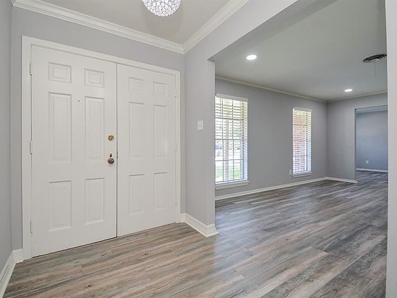 4th image of 8107 Rockhill St