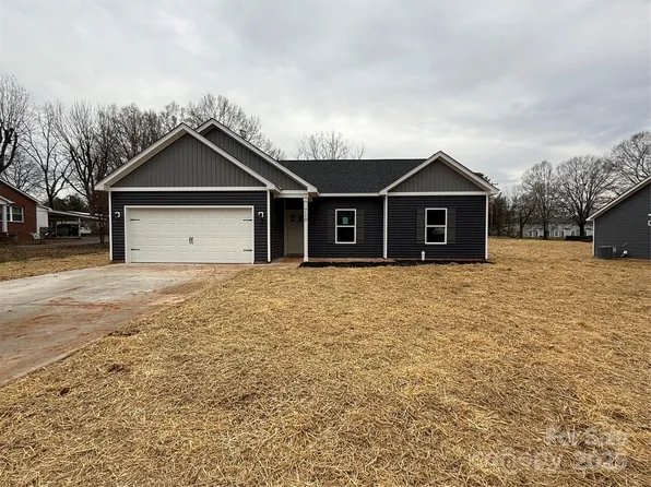 710 Mount Olive Church Rd, Newton, NC 28658