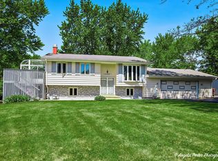 3303 Trebes Dr, Harvard, IL 60033