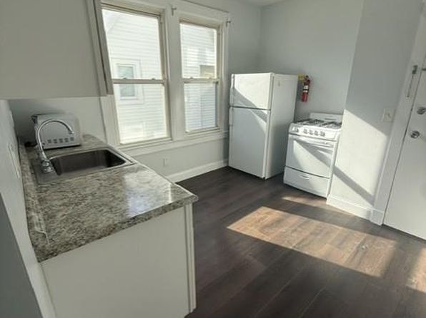121 N 4th Ave #2R