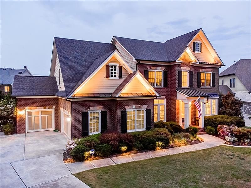 1st image of 604 Oakbourne Way